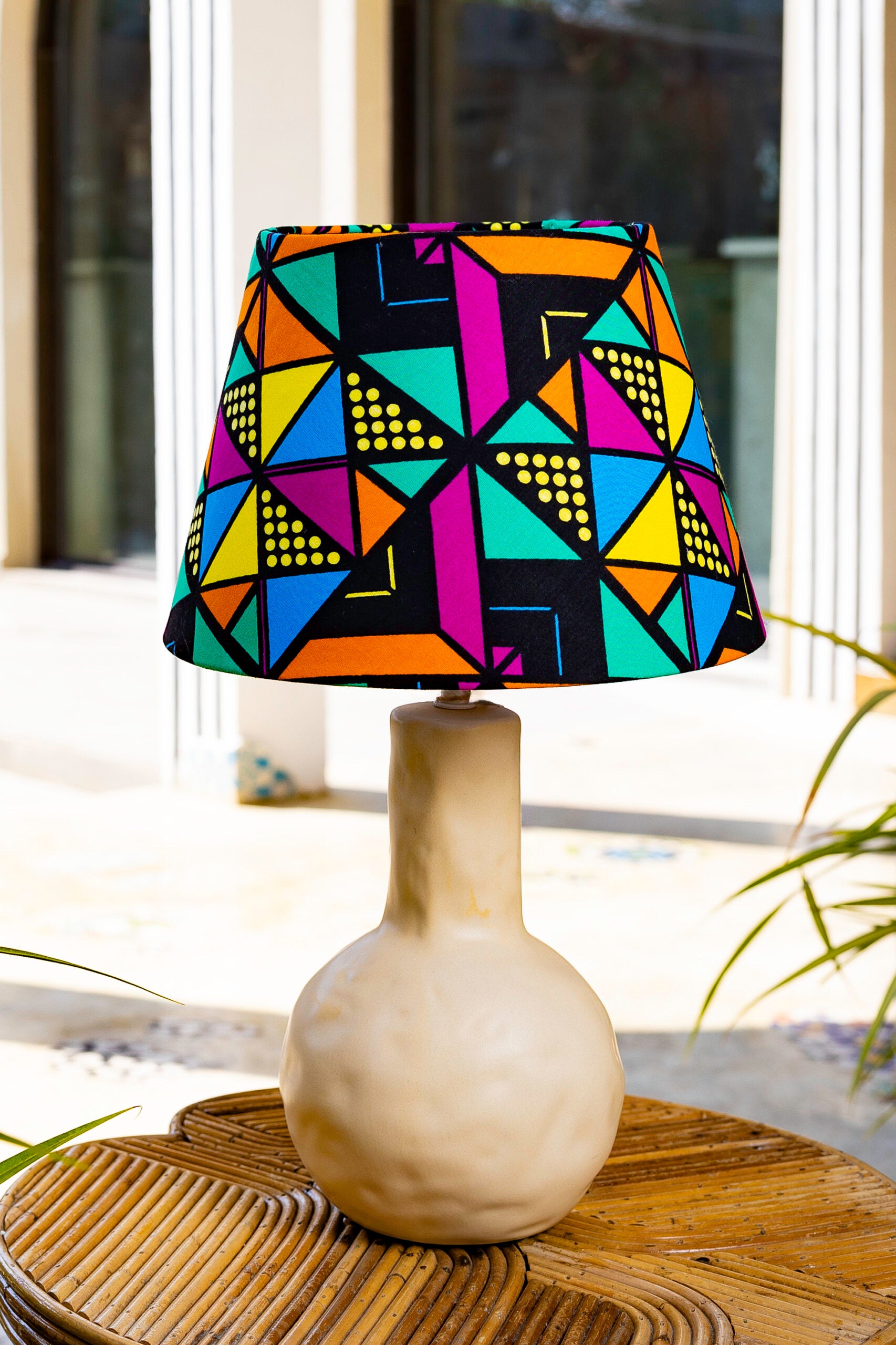 Imibala table lamp